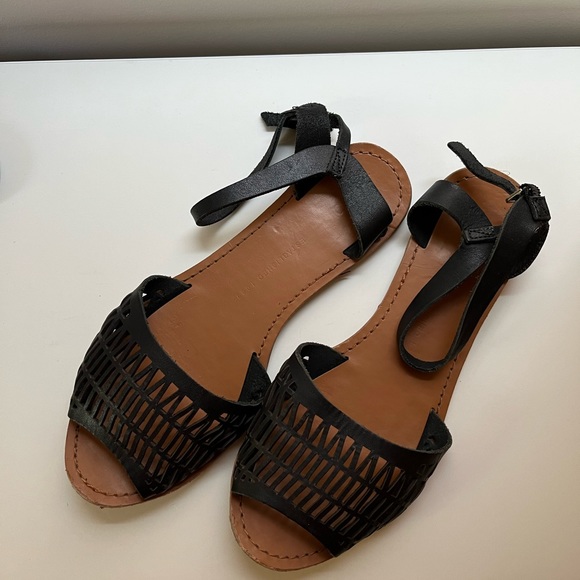 Gap leather sandals, size 7 - Picture 2 of 3